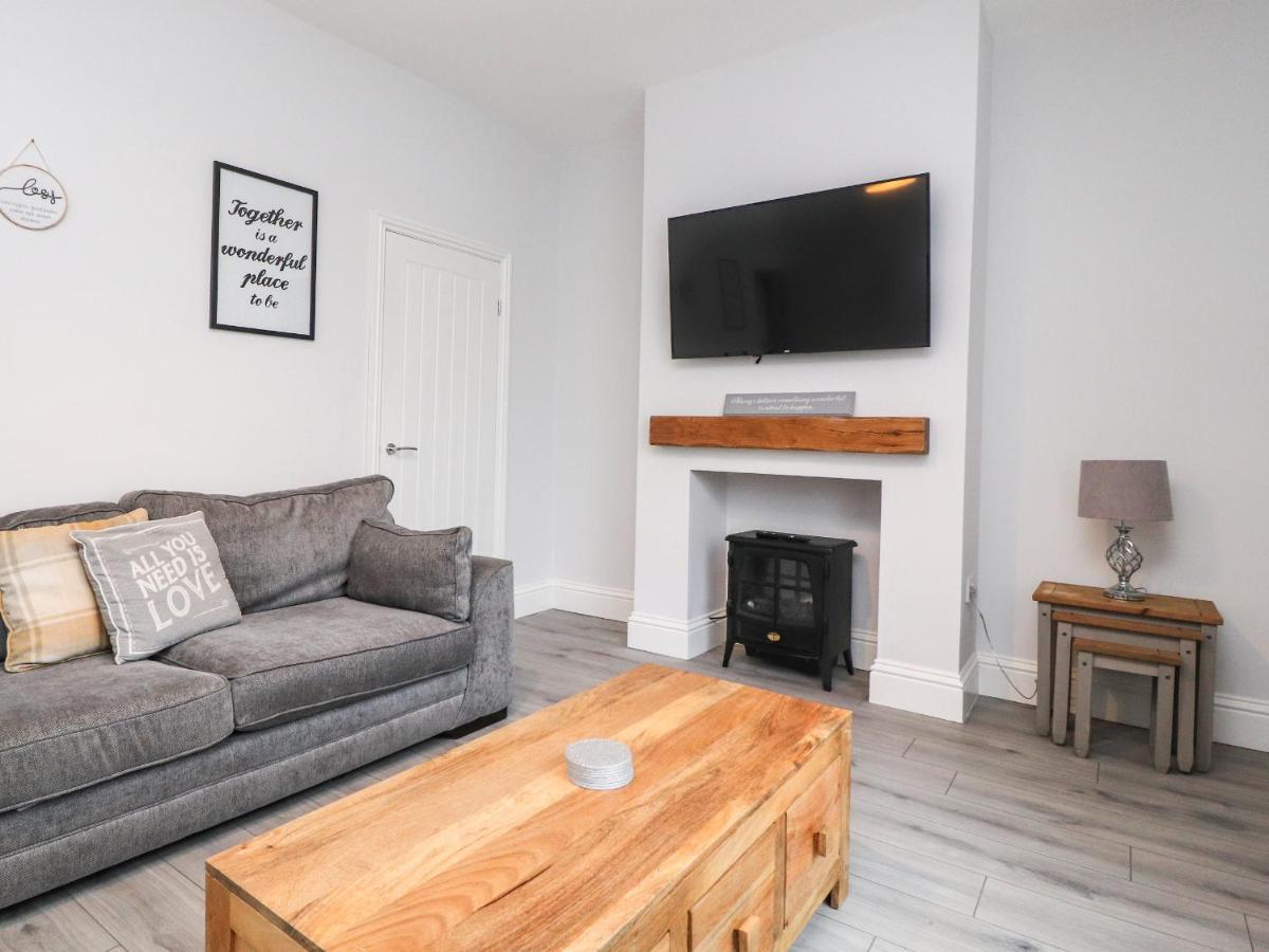 37 Nutter Road Vila Cleveleys Exterior foto