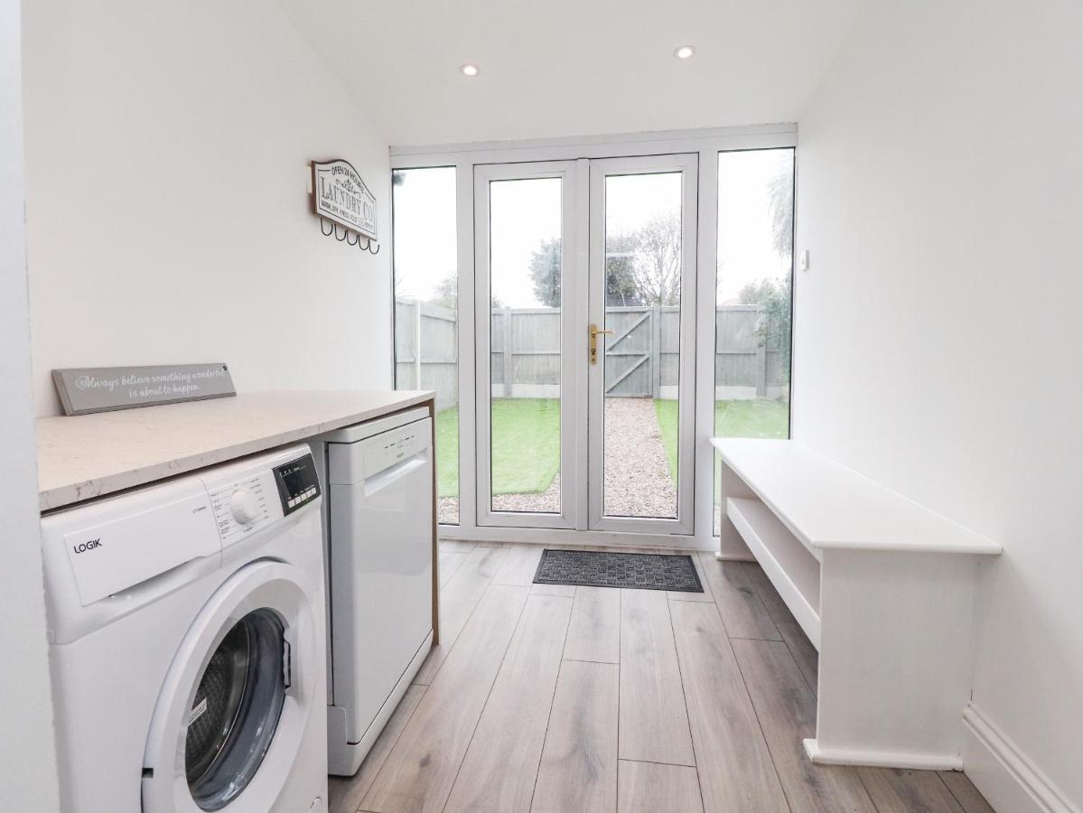 37 Nutter Road Vila Cleveleys Exterior foto
